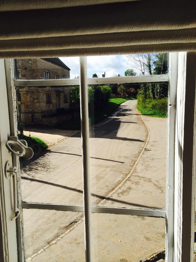 The Crown Inn Towcester Oda fotoğraf
